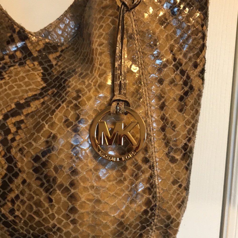 Michael Kors Brown Snake Print Leather With Heavy Gold Chain Link Tote Bag Purse - Picture 2 of 7